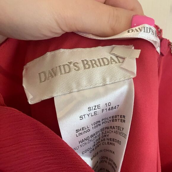 David’s Bridal 10 style F14847 bright pink crinkle chiffon midi dress - Picture 3 of 7